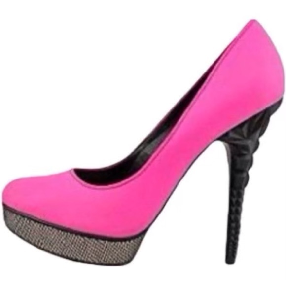 RACHEL Rachel Roy Shoes - EUC RACHEL Rachel Roy platform pumps